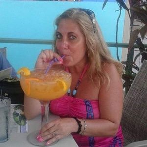 Meet your Posher, Sheri